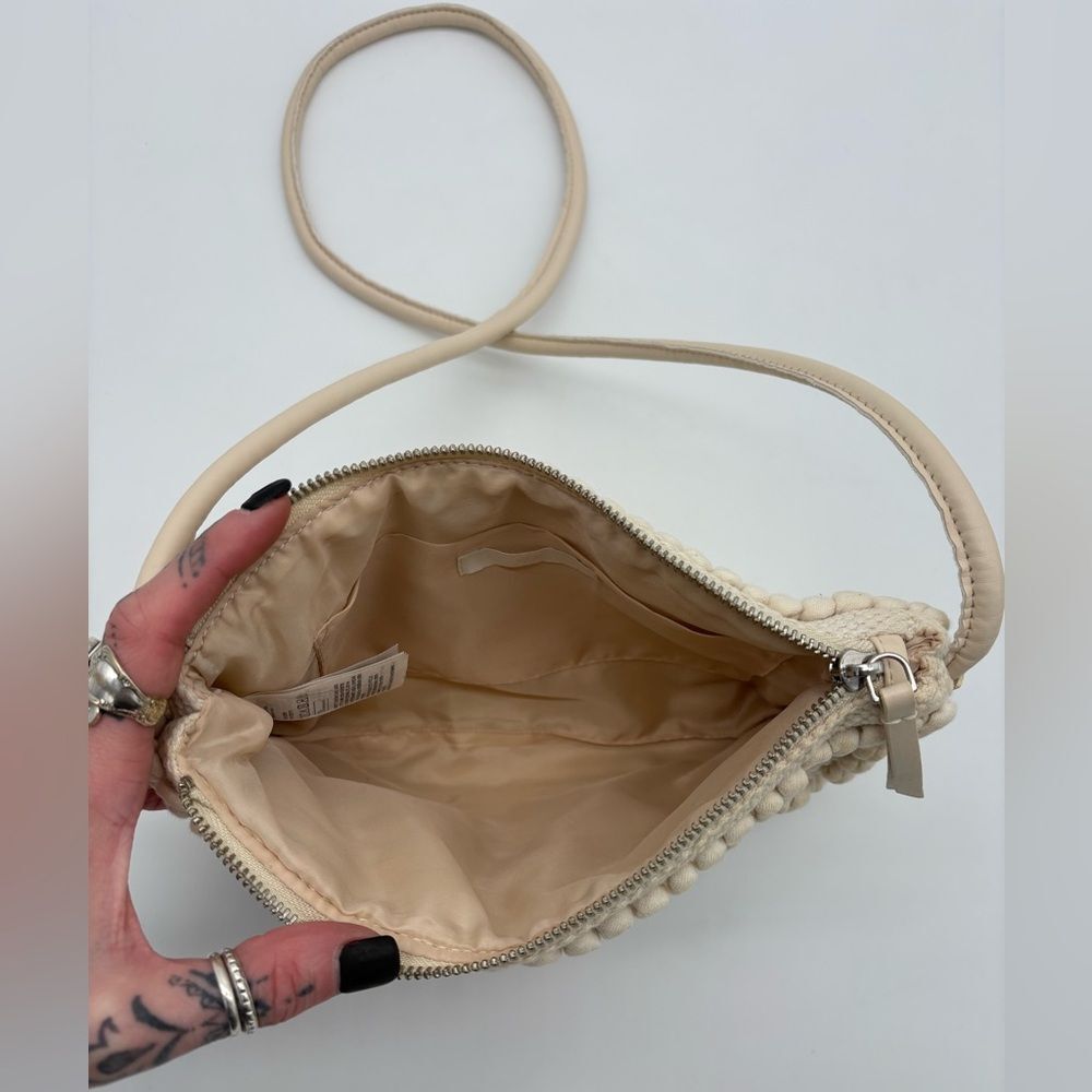 H&M boho Crossbody - Picture 4 of 9